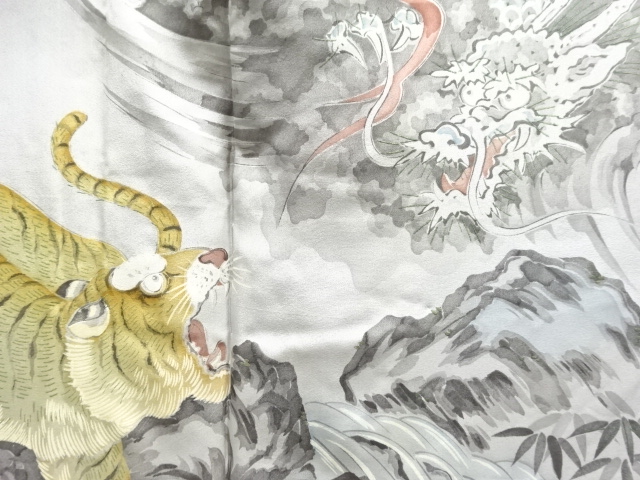 JAPANESE KIMONO / ANTIQUE MENS HAORI / SILK / DORO OSHIMA TSUMUGI / DRAGON & TIGER (lining)